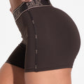 Short Fitness Feminino Com Elásticos No Cós E Na Lateral Activity Dlk Marrom Café
