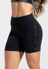 Bermuda Fitness Feminina com Elástico Estreito Lateral Activity+ Dlk Preto e Branco
