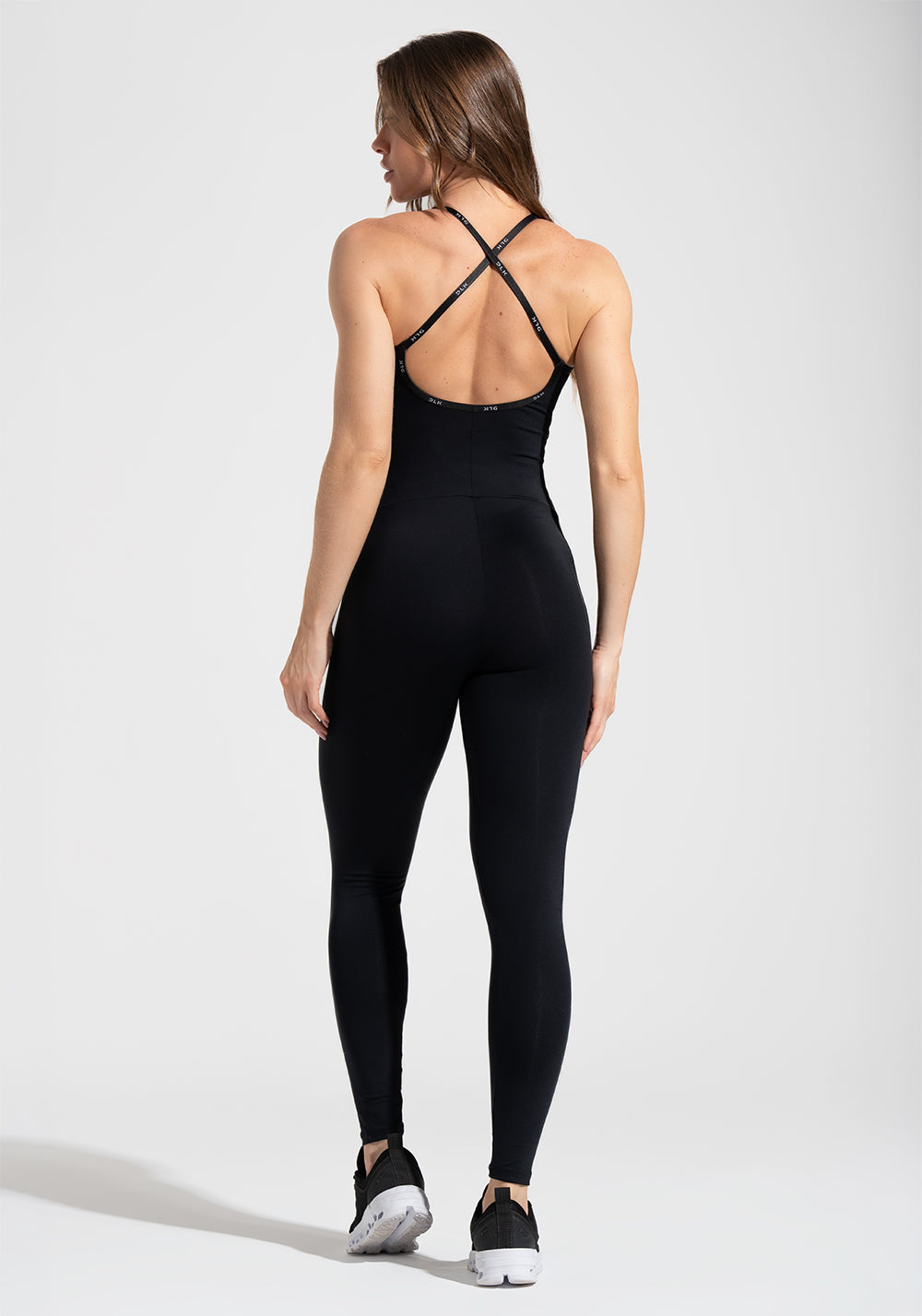Macacão Fitness Feminino com Alças Cruzadas de Elástico Activity+ Dlk Preto e Branco