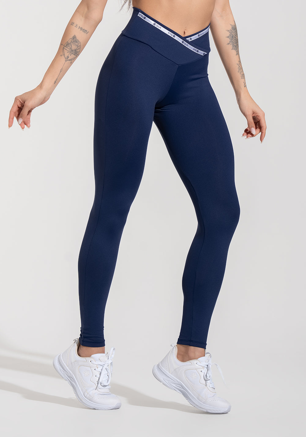 Legging Fitness Feminina com Cós Transpassado e Elástico Athletic Dlk Azul Marinho