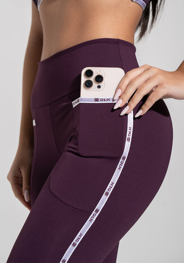 Legging Fitness Feminina com Bolsos e Elástico Athletic Dlk Roxo