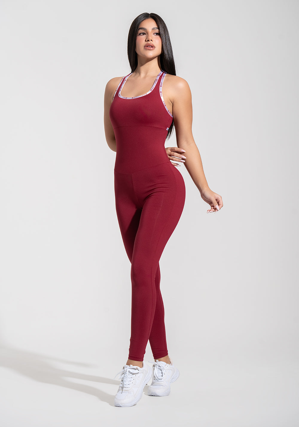 Macacão Fitness Feminino com Alças Cruzadas e Elástico Athletic Dlk Vermelho Cereja