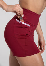 Short Fitness Feminino com Bolsos e Elástico Athletic Dlk Vermelho Cereja