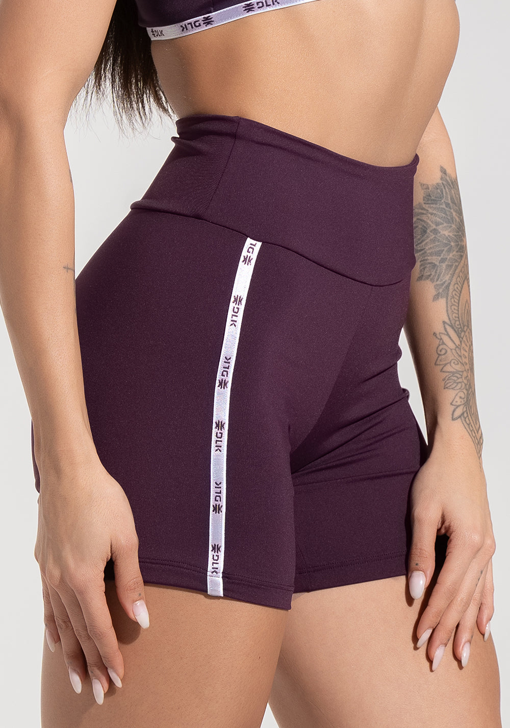 Short Fitness Feminino com Elástico Lateral Athletic Dlk Roxo