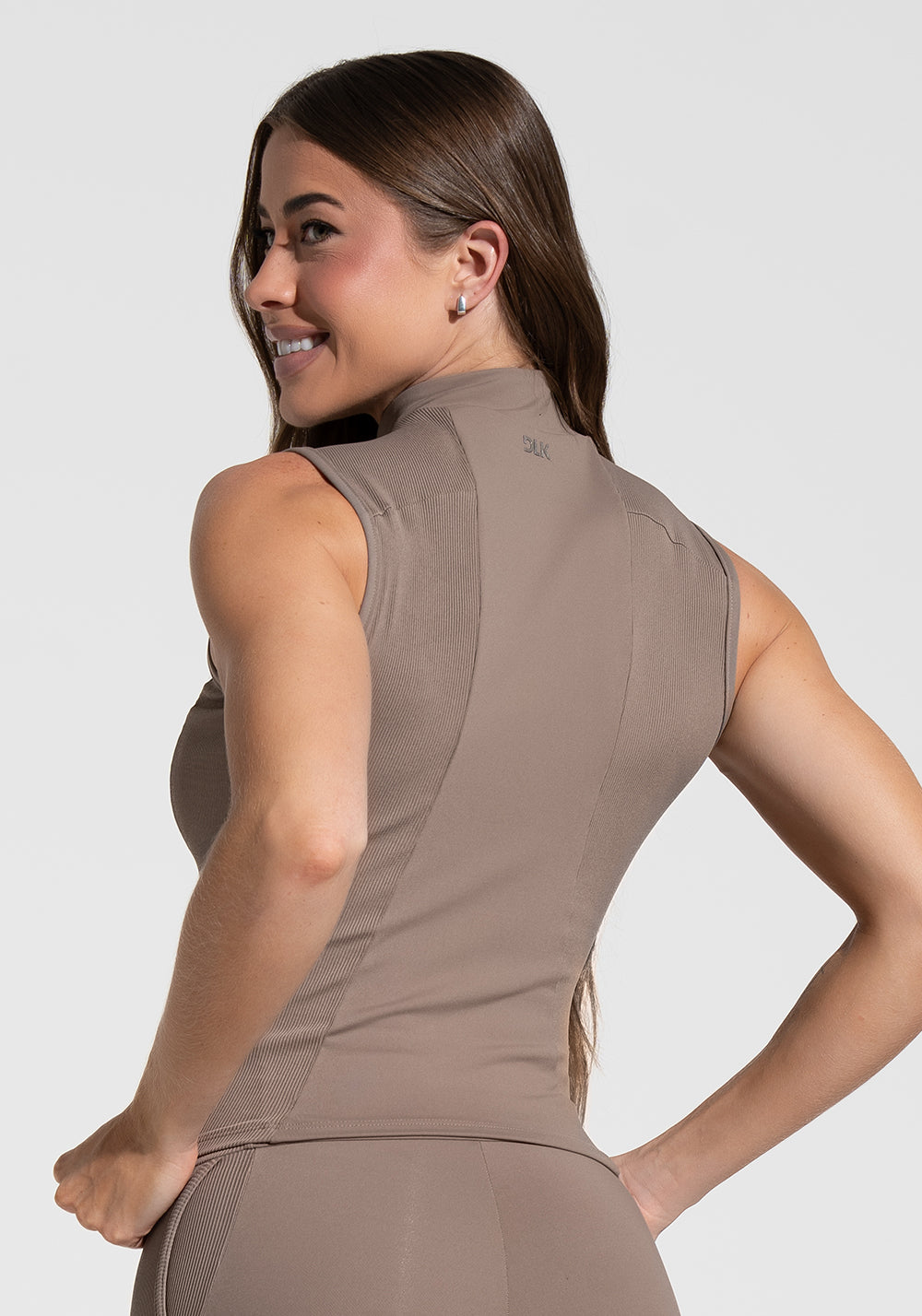 Colete Fitness Feminino com Detalhe Canelado Motion Lines Dlk Cáqui