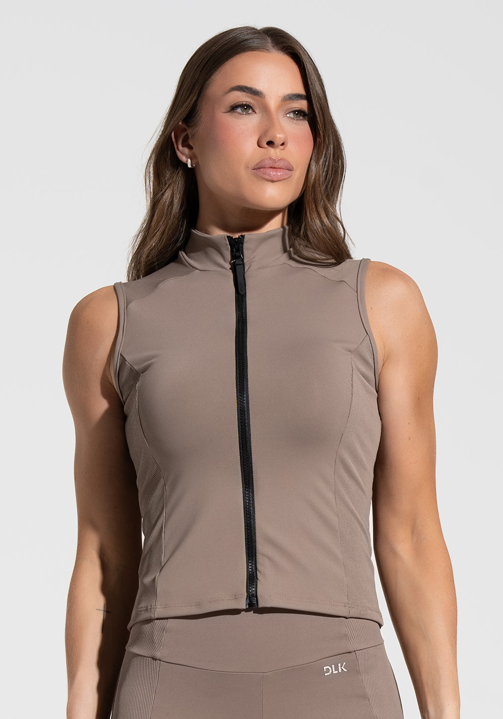 Colete Fitness Feminino com Detalhe Canelado Motion Lines Dlk Cáqui