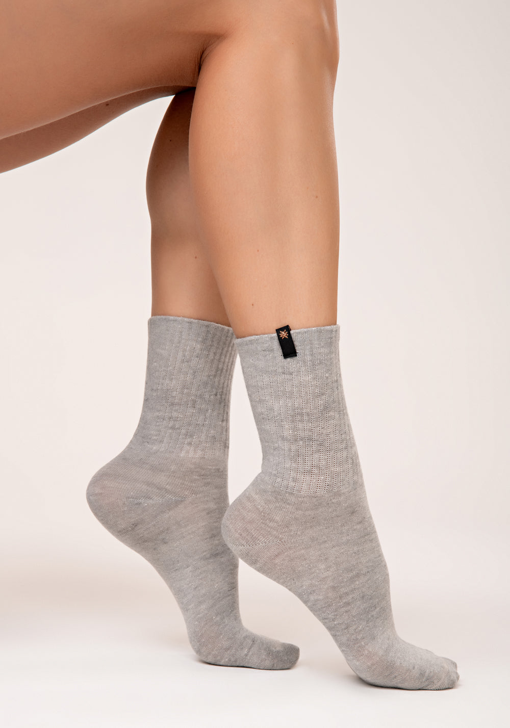 Meia Cano Médio Feminina Cinza Lush Dlk