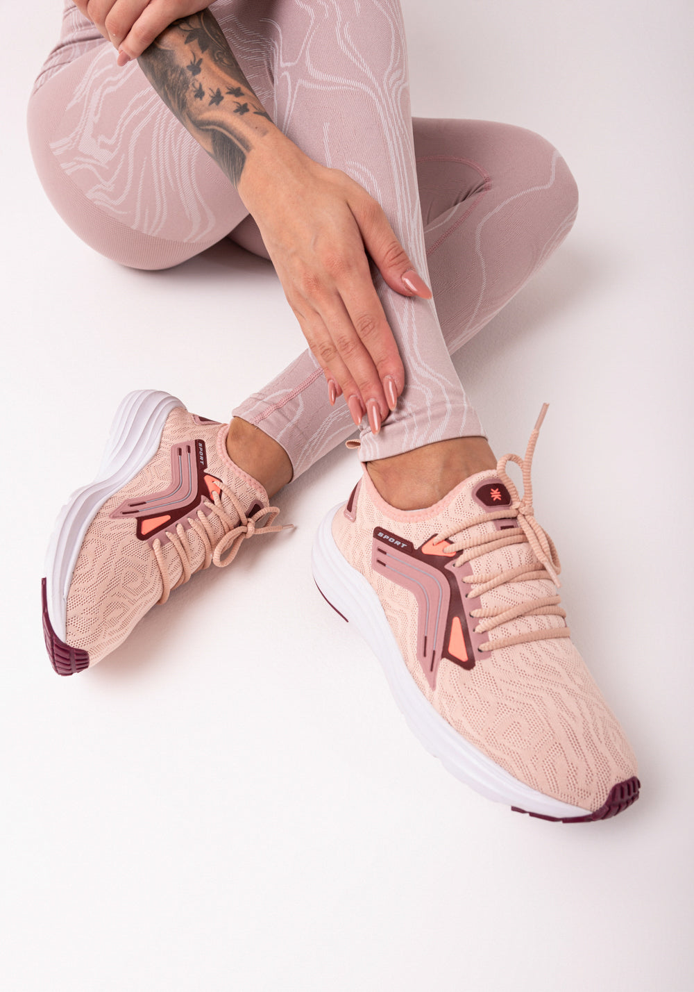 Tênis Esportivo Feminino Rosé Dlk