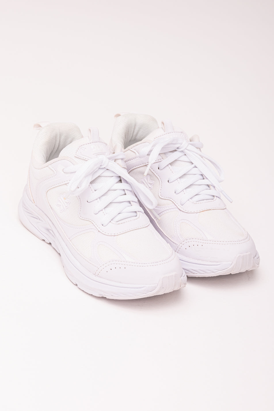 Tênis Esportivo Chunky Feminino Branco Dlk