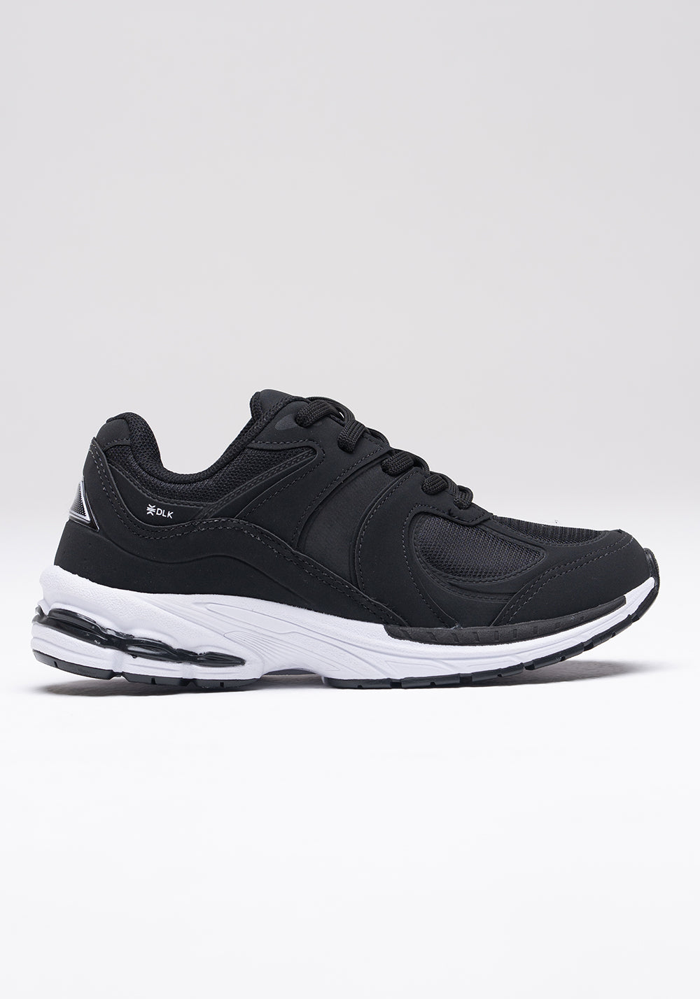 Tênis Feminino Esportivo Dlk Preto e Branco