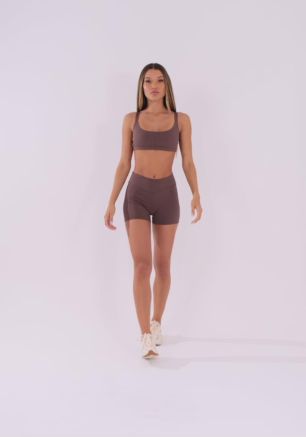 Top Fitness Feminino Marrom Com Alças De Elástico Oasis Dlk