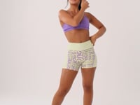Short Fitness Feminino Estampado Frases Curves Lima E Roxo Printed Dlk