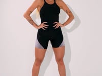 Macacão Fitness Feminino Preto E Cinza Com Recortes Canelado Elegance Dlk