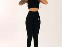 Top Fitness Feminino Nadador Preto Sem Costura Com Bojo Removível Seamless Dlk