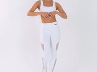Top Fitness Feminino Branco Com Recortes E Decote Reto Dlk