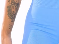 Short Fitness Feminino Azul Claro Com Recorte Canelado Seamless Dlk