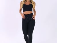 Calça Legging Preta Com Cadarço Básica Dlk