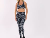 Top Fitness Feminino Estampado Folhagens Bordadas Preto E Branco Printed Dlk