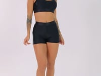Short Fitness Feminino Preto Com Bolsos Laterais E Elástico Flow Dlk