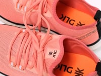 Tênis Esportivo Coral Com Dois Cadarços Dlk