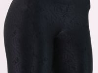Legging Fitness Feminina Preto Logomania Com Recortes E Bolsos Flow Dlk