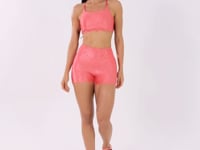 Top Fitness Feminino Coral Logomania Com Alças Cruzadas Flow Dlk