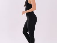 Macacão Fitness Feminino Preto Texturizado Cut-out Com Recortes Elegance Dlk