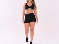 Short Fitness Feminino Preto Com Elástico Canelado Nas Costas Intense Dlk
