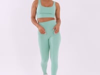 Top Cropped Fitness Feminino Verde Com Recortes Oasis Dlk