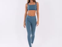 Top Fitness Feminino Azul Com Decote Reto E Elástico Oasis Dlk
