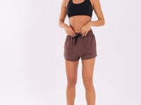 Short Feminino Moletinho Marrom Com Bolsos Oasis Dlk