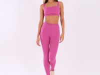 Top Fitness Feminino Rosa Fúcsia Com Decote Reto E Elástico Oasis Dlk