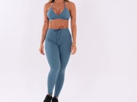 Top Fitness Feminino Azul Com Bojo E Alças Finas Oasis Dlk