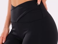 Calça Flare Preto Cós Transpassado Harmony Dlk