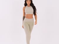 Legging Fitness Feminina Oliva Com Recortes Harmony Dlk
