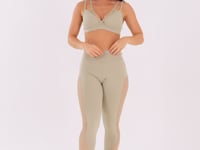 Legging Fitness Feminina Oliva Com Recortes Em Tela Harmony Dlk
