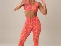 Top Fitness Feminino Euphoria Com Franzido E Amarração Estampa Spot Orange Dlk