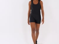 Macaquinho Fitness Feminino Preto Com Alças Cruzadas De Elástico Lush Dlk