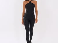 Macacão Fitness Feminino Preto Frente Única Com Recortes Lush Dlk