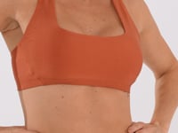 Top Fitness Feminino Nadador Terracota Com Recortes Lush Dlk
