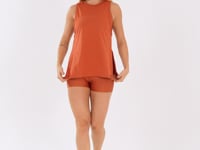 Camiseta Fitness Feminina De Algodão Terracota Com Fenda Lateral Lush Dlk