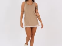 Camiseta Fitness Feminina Alongada Capuccino Aura Dlk