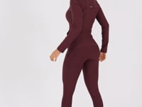 Casaco Fitness Feminino Vinho com Zíper e Bolsos Aura Dlk