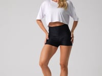 Cropped Feminino Branco Manga Curta Flow Dlk