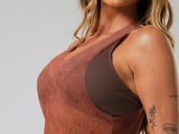 Camiseta Feminina De Tule Com Abertura Lateral Estampada Authentic Marrom Printed Dlk