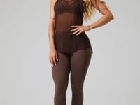 Camiseta Feminina De Tule Com Abertura Lateral Estampada Energy Marrom Printed Mousse Dlk