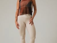 Cropped Feminino De Tule Estampado Strip Marrom Printed Dlk