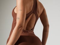 Macacão Feminino Fitness Com Decote E Elástico Activity Dlk Marrom