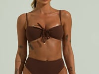 Calcinha Biquíni Hot Pant Cavada Com Textura Solaris Dlk Marrom