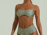 Calcinha Biquíni Hot Pant Solaris Dlk Estampada Poá